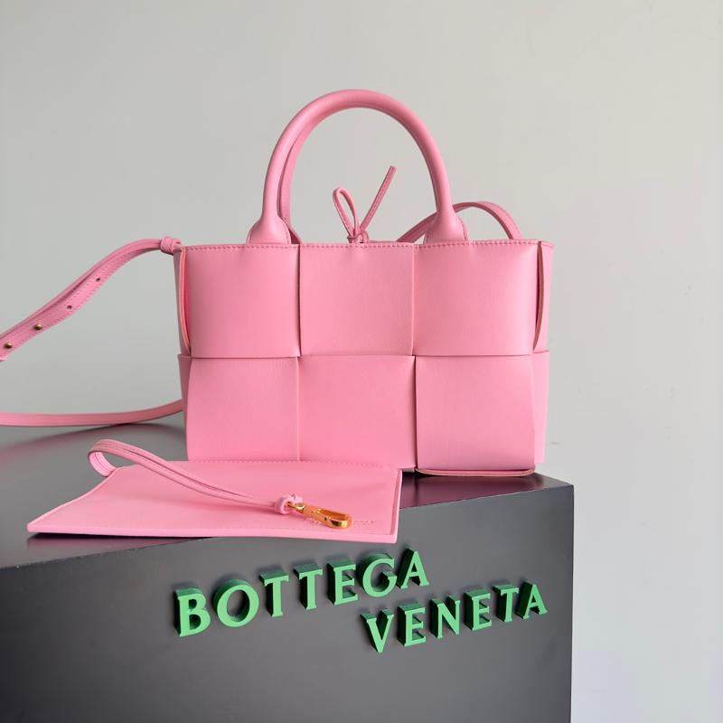 Bottega Veneta Handbags 709337 Plain Pink